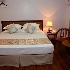 Executive King Room